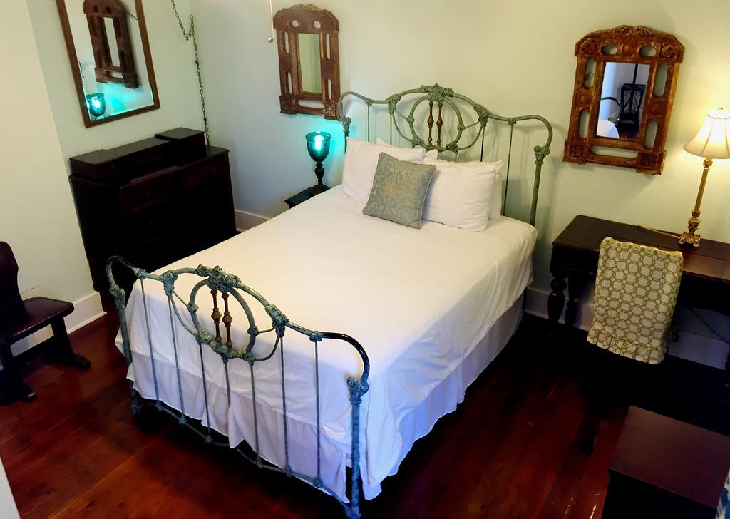 Creole Gardens Guesthouse And Inn ニューオーリンズ エクステリア 写真