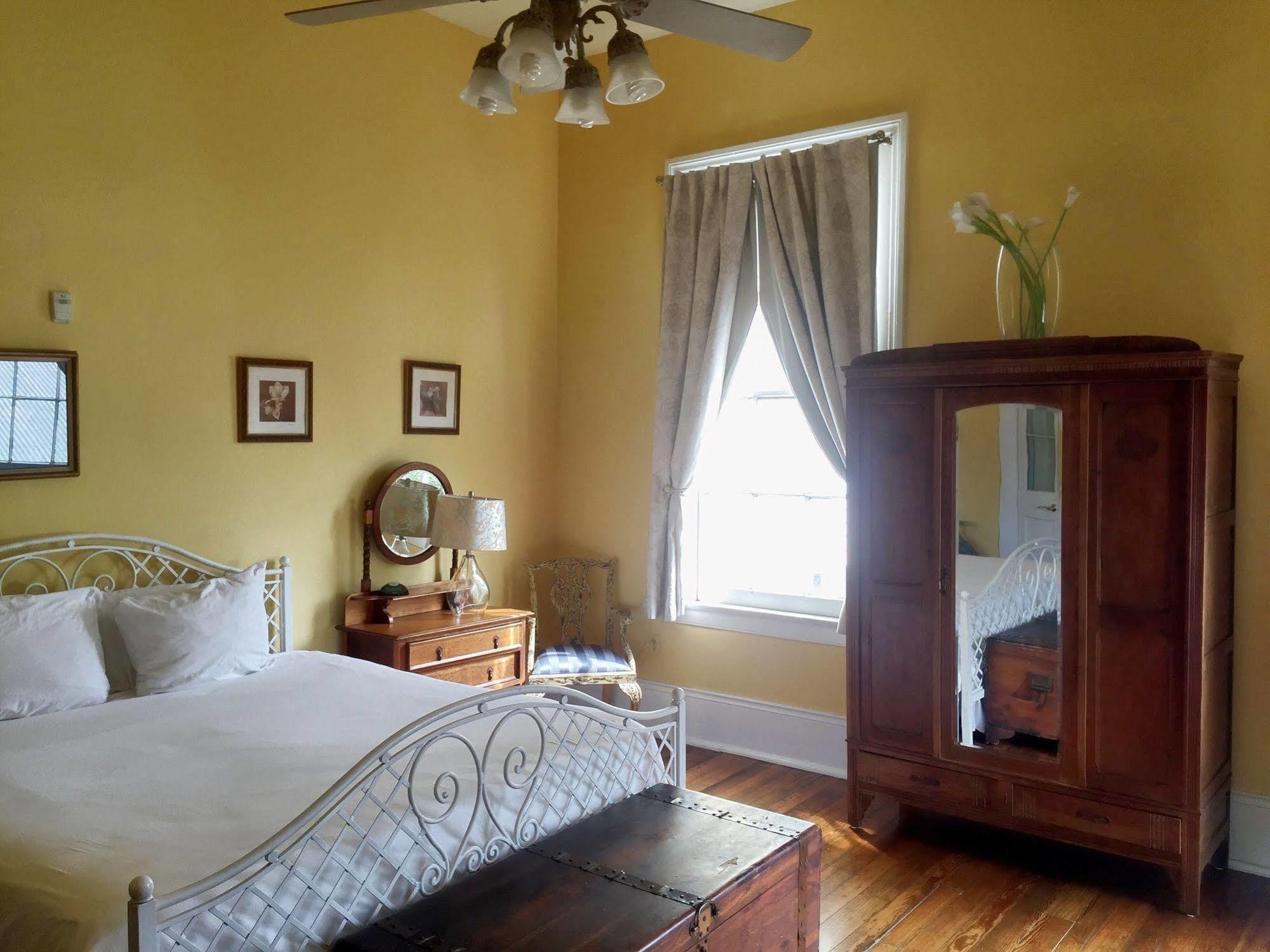 Creole Gardens Guesthouse And Inn ニューオーリンズ エクステリア 写真